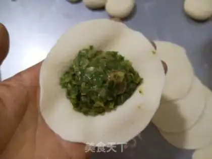 Make A cabbage bun step 4
