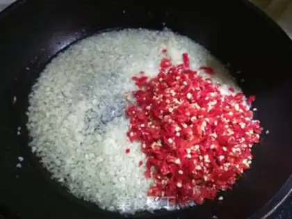 Make Spicy garlic pepper sauce step 3