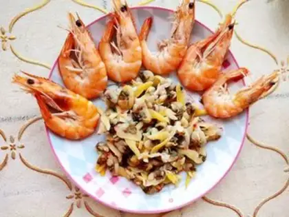 Make Cook seafood step 3