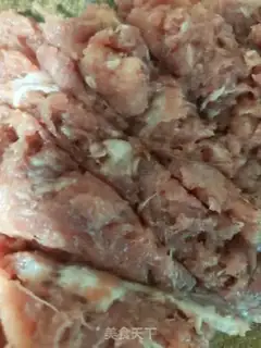Make raisin and thin soup step 1