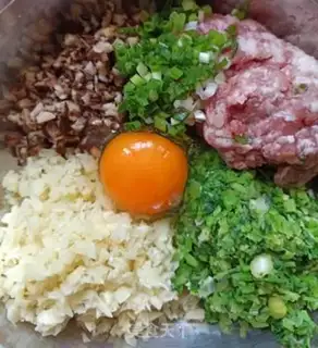 Make Three meat dumplings step 2
