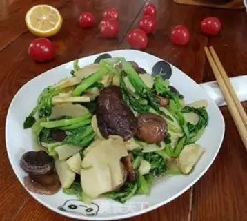 Make Spring mushrooms and green vegetables step 6