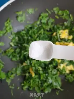 Make Cracked eggs step 7