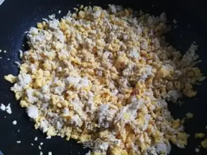Make Cream eggs and tofu pie step 2