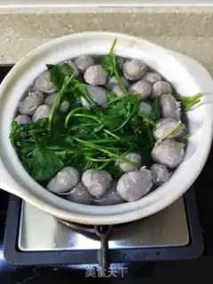 Make Red back leaf beefball soup step 4
