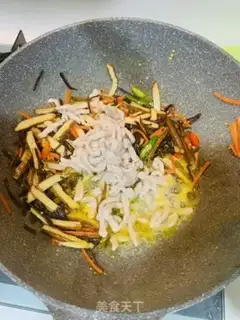 Make Wood bean dry meat step 9