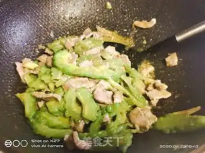 Make Scrambled beef step 3