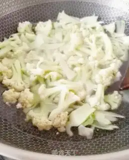 Make Coconut step 2