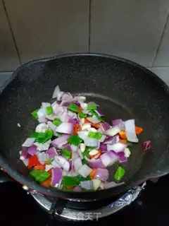 Make Chicken gravy step 6
