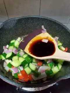 Make Chicken gravy step 8