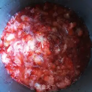 Make Strawberry milk step 3