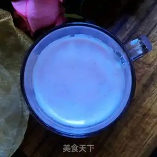 Make Strawberry milk step 8