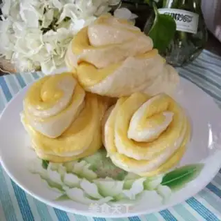 Make Pumpkin double rolls step 10