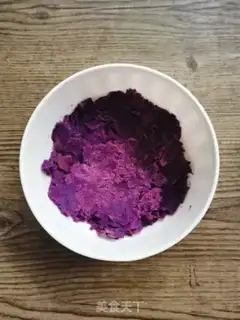 Make Potato milk cake step 1