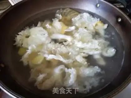 Make Seafin fin soup step 2