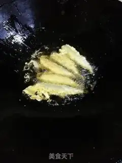 Make Fried Canadian fish step 3