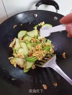 Make Eggs and krill step 7