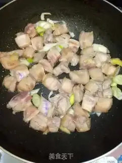 Make Five-flower cabbage pan step 1
