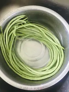 Make Dry beans step 0