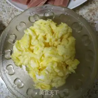 Make Fried eggs step 4