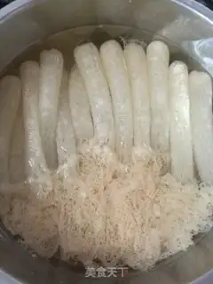 Make Pyramid ham and sausage pancakes step 0