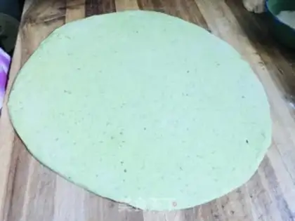 Make Garlic spinach noodles step 5