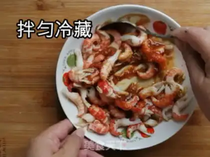 Make Lobster Pizza step 2