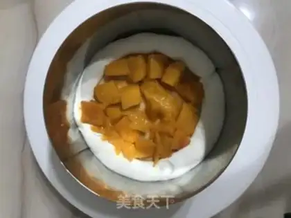 Make Mango cream cake step 15