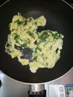 Make Pyramid fried eggs step 5