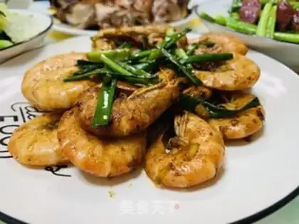 Make The saloon sauce is fried shrimp step 3