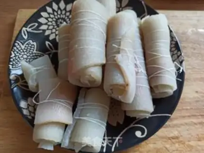 Make Smoky pig rolls step 4