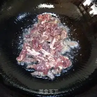 Make Beef garlic moth, black mollusk step 2