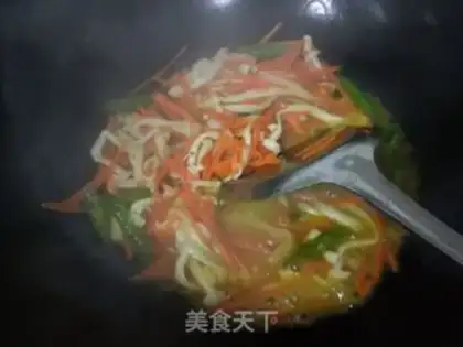 Make White mushrooms with carrots step 5