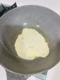 Make Onion cake step 2