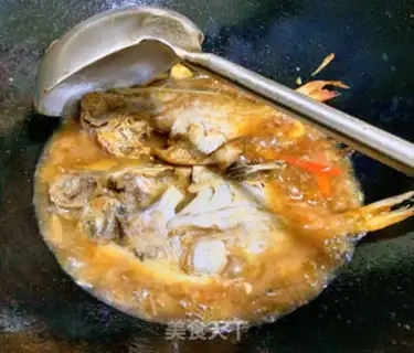 Make A red-burned catfish step 3