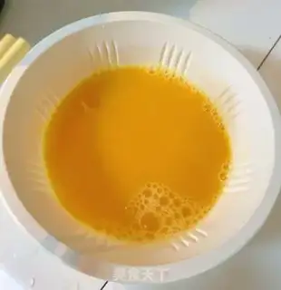 Make Microwave eggs step 1