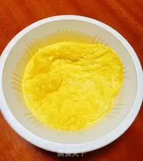 Make Microwave eggs step 3