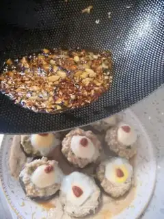 Make Fries, shrimp, quail eggs step 8