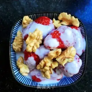 Make Strawberry yogurt step 5