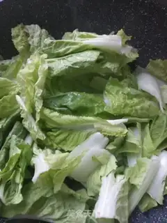 Make Soy sauce and cabbage step 0