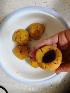 Make Red sugar date nest step 6