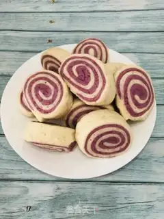 Make Double-coloured buns step 9