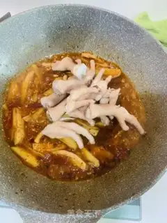 Make Spicy chicken claws step 4