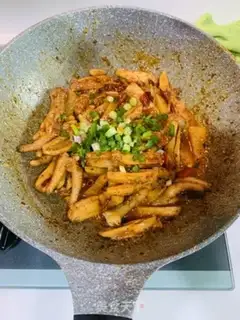 Make Spicy chicken claws step 6
