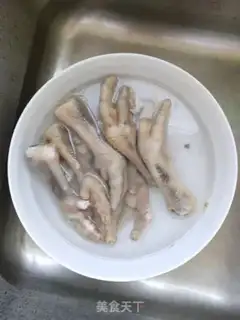 Make Chicken claws with gravy sauce step 3