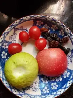 Make Yogurt and fruit step 1