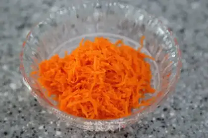 Make Carrot, Zia