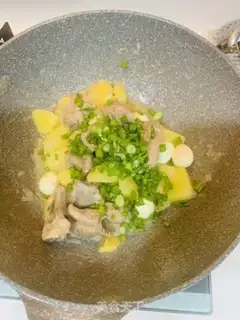 Make Onion potato ribs step 7