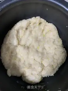 Make Meatloaf egg noodles step 1
