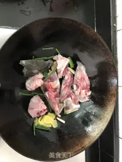 Make Fish head soup step 1